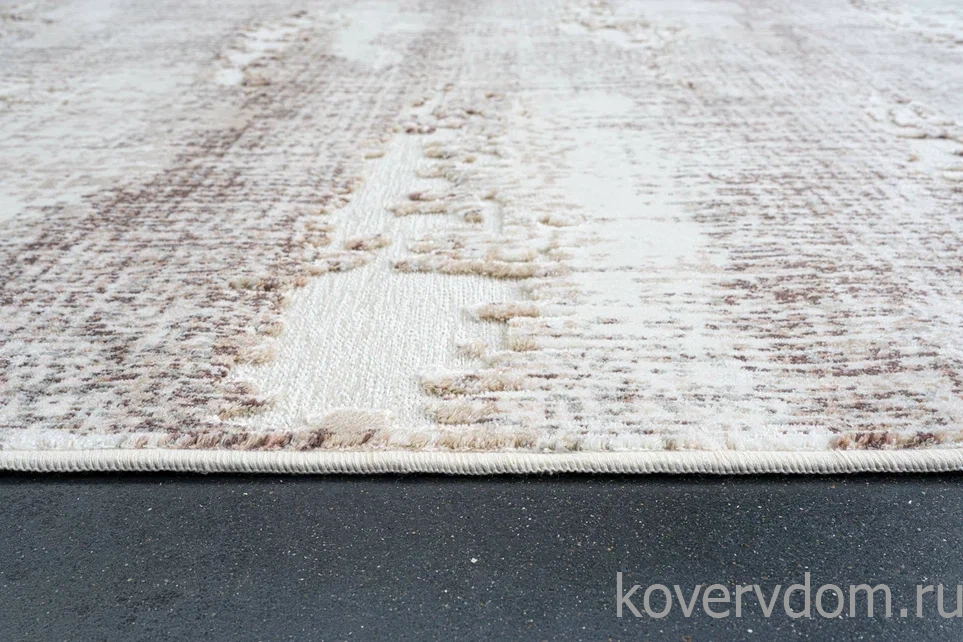 Ковер из вискозы GENOVA R 38578 6666 61 Ковер из вискозы GENOVA R 38578 6666 61